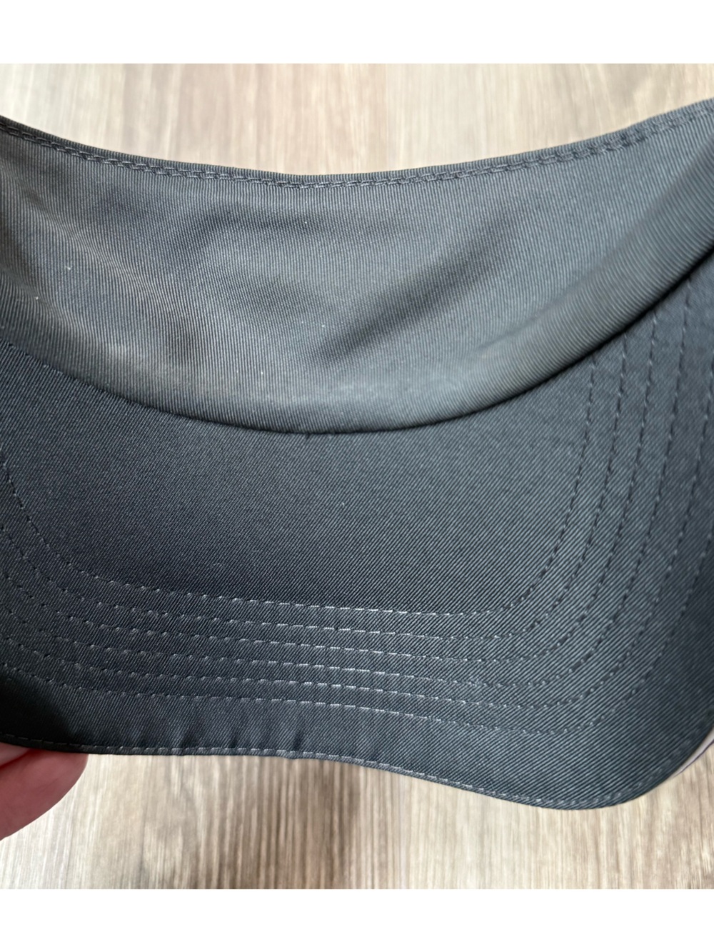 Nike Golf Visor Hat Womens One Size Adjustable Embroidered Logo Purple - Picture 8 of 8
